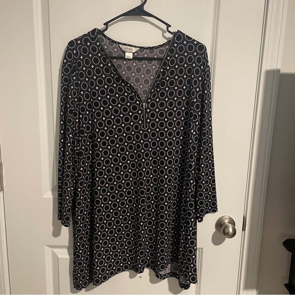 Purple, Black and White Patterned Women's Top